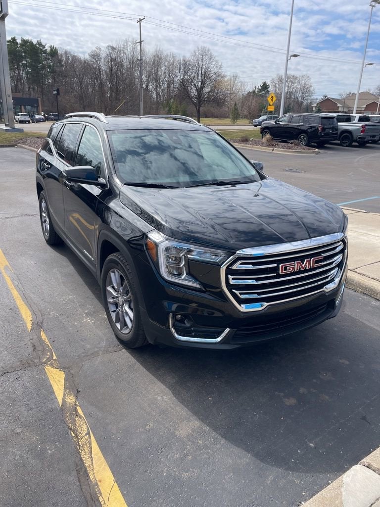 2023 GMC Terrain SLT