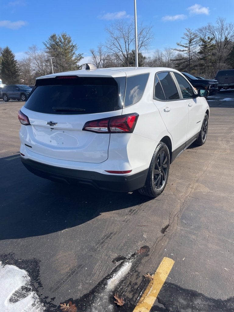 2023 Chevrolet Equinox LS