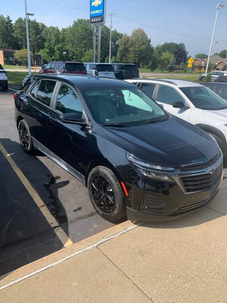 2024 Chevrolet Equinox LS