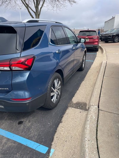 2024 Chevrolet Equinox Premier