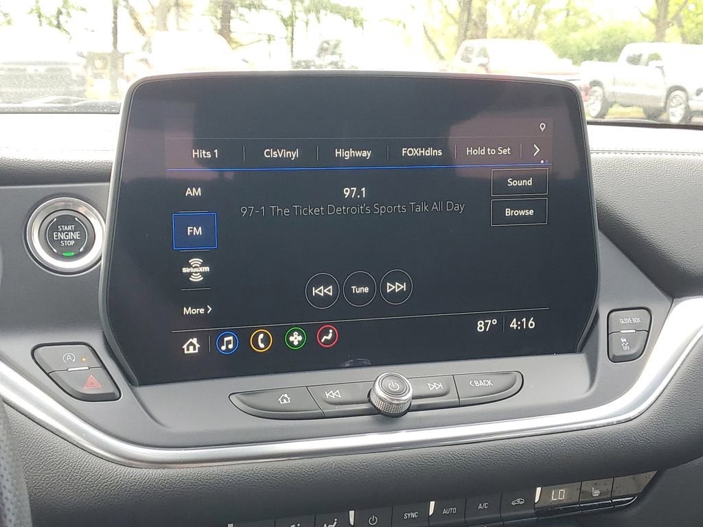 2023 Chevrolet Blazer 2LT - Photo 14