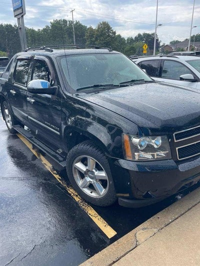 2011 Chevrolet Avalanche LTZ