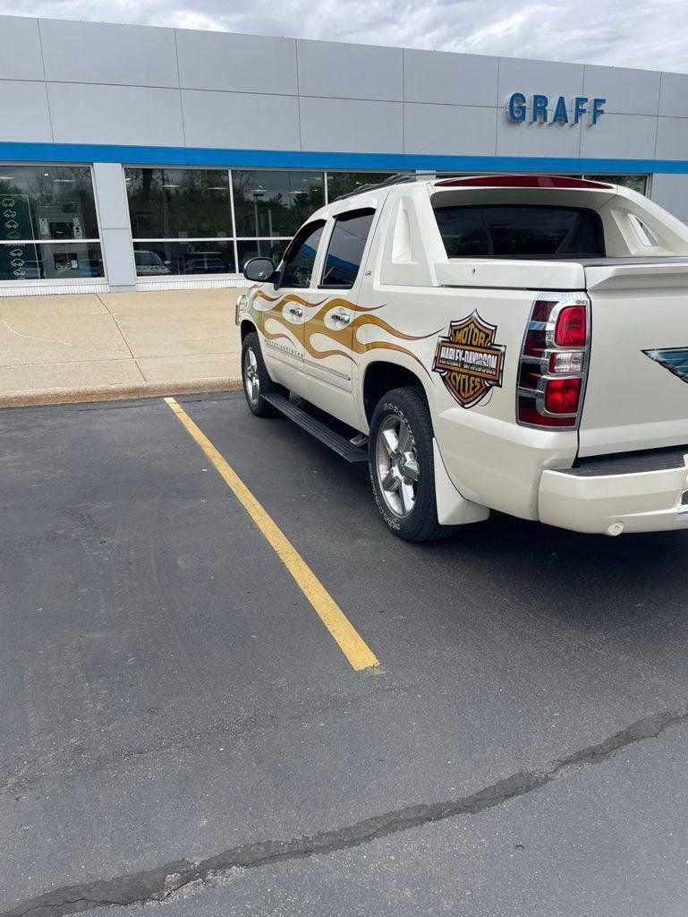 2012 Chevrolet Avalanche LTZ