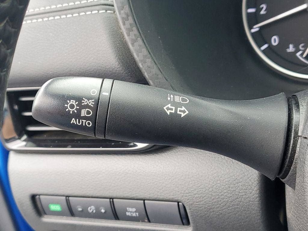 2024 Nissan Sentra SV Xtronic CVT