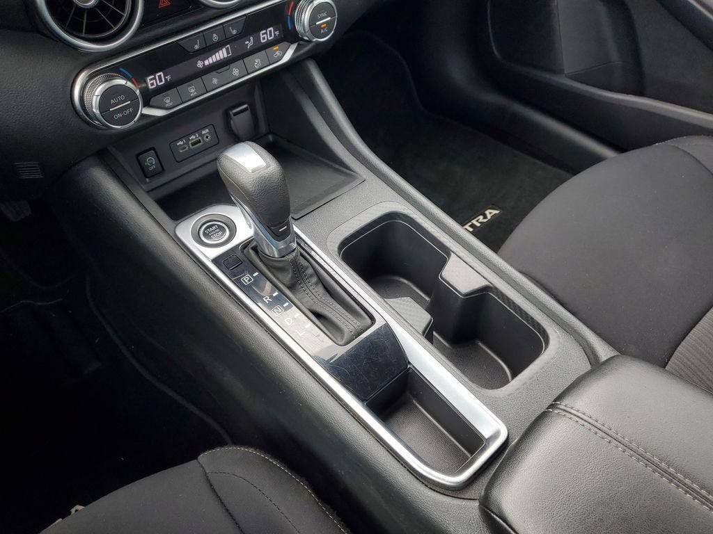 2024 Nissan Sentra SV Xtronic CVT
