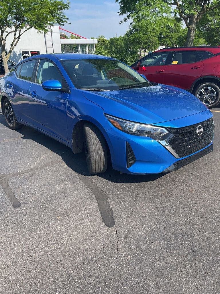 2024 Nissan Sentra SV Xtronic CVT