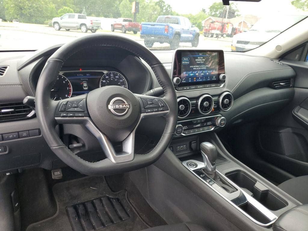 2024 Nissan Sentra SV Xtronic CVT