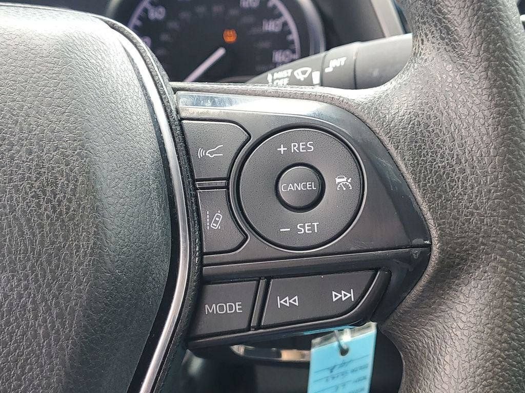 2020 Toyota Camry LE AWD