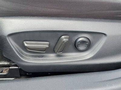 2020 Toyota Camry LE AWD