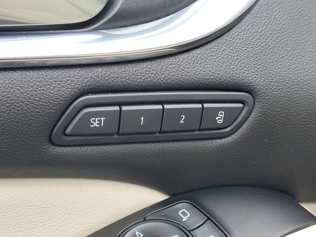 2022 Buick Enclave Avenir