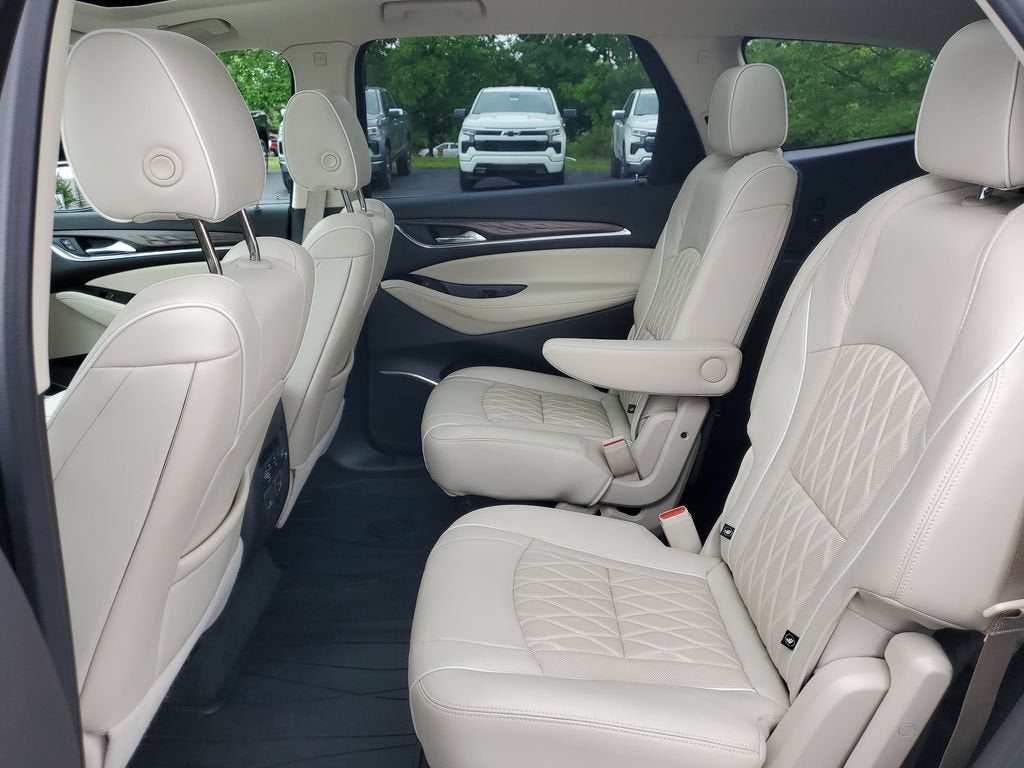 2022 Buick Enclave Avenir