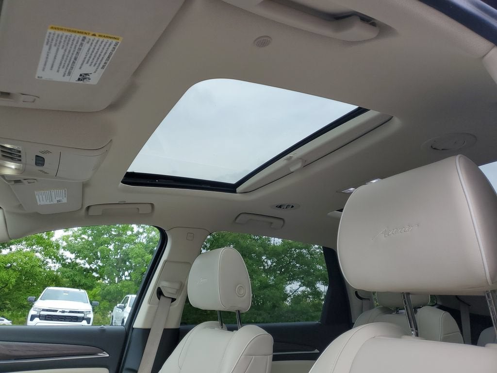 2022 Buick Enclave Avenir