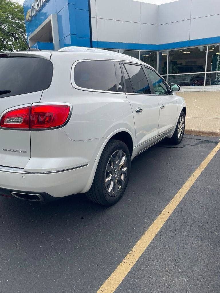 2017 Buick Enclave Leather