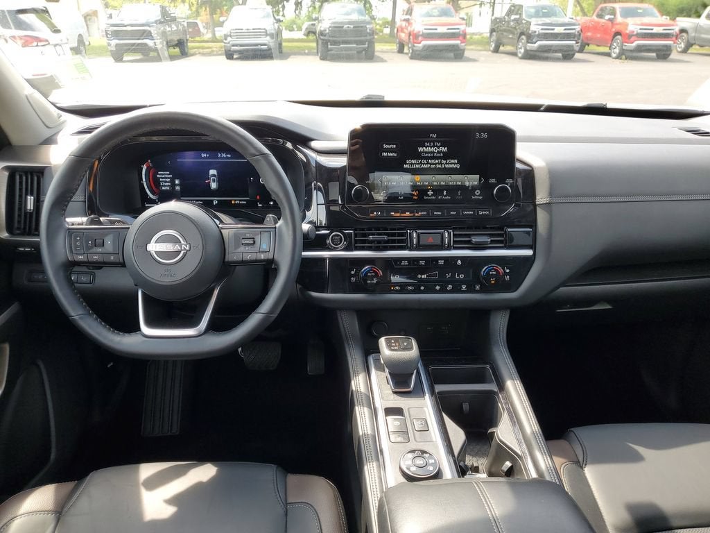 2024 Nissan Pathfinder Platinum 4WD