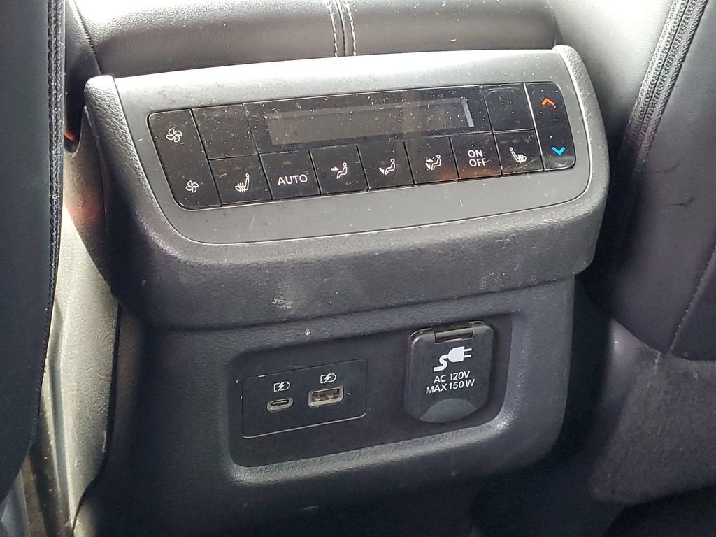 2024 Nissan Pathfinder Platinum 4WD
