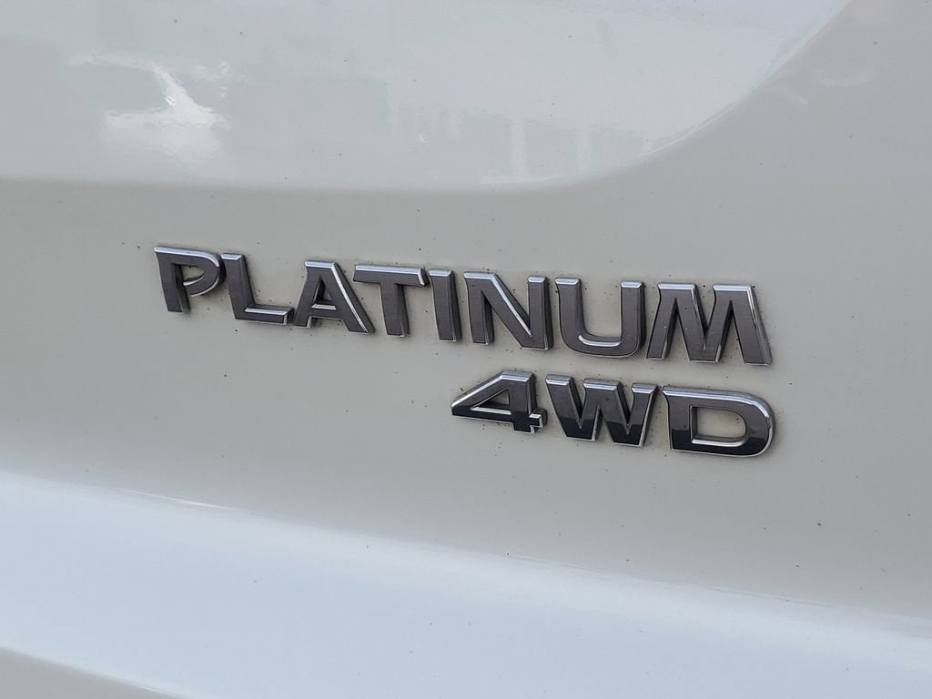 2024 Nissan Pathfinder Platinum 4WD