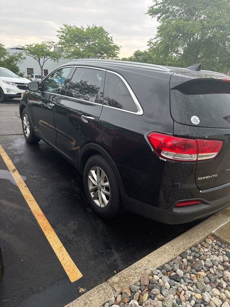 2016 Kia Sorento LX