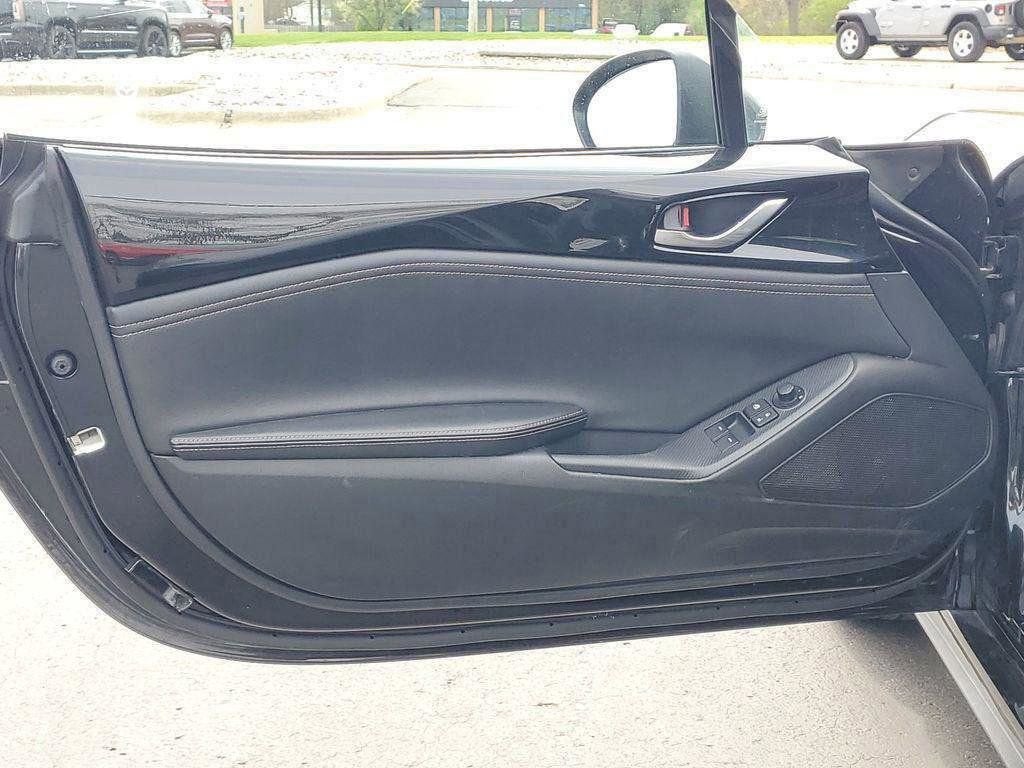 2025 Mazda Mazda MX-5 Miata RF Grand Touring