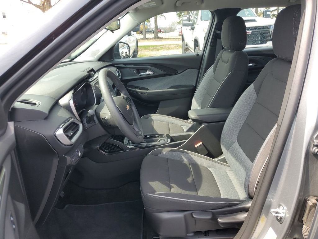 2023 Chevrolet Trailblazer LS